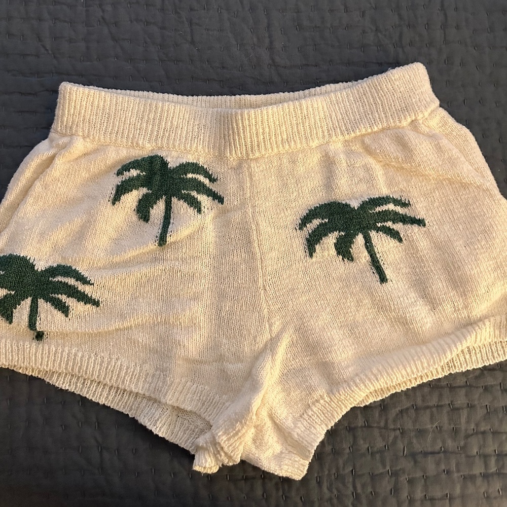 Show Me Your MUMU- Boardwalk Shorts Palm Tree Print